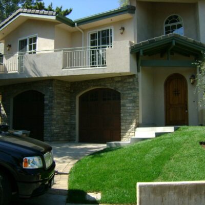Detailed stonework emphasizing the Mediterranean theme